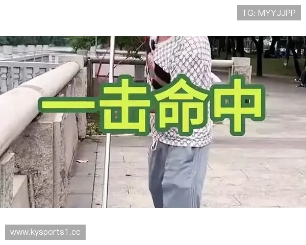 倒霉清道夫误入危险之地一击命中陷入困境令人啼笑皆非的灾难遭遇 倒霉清道夫误入危险之地一击命中陷入困境令人啼笑皆非的灾难遭遇